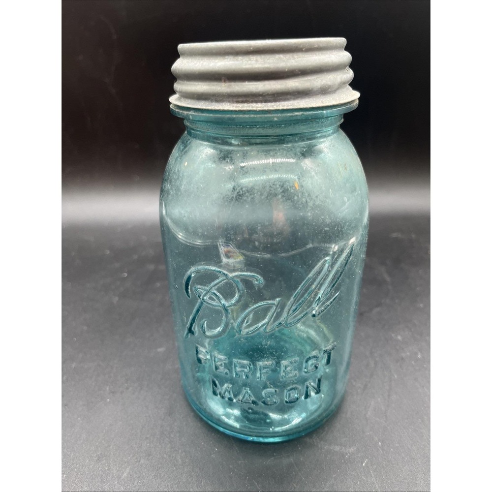 Vintage Ball Perfect Mason Blue Quart Fruit Jar #14,  Zinc Lid Mason Jar